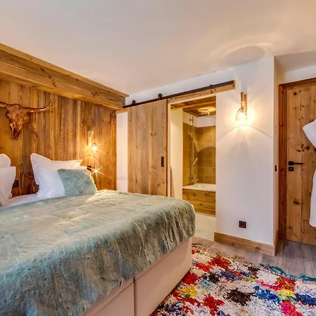 Spacieux 4 Pieces Avec Cheminee, Balcon Et Parking A - Fr-1-567-67 * Val-dʼIsère